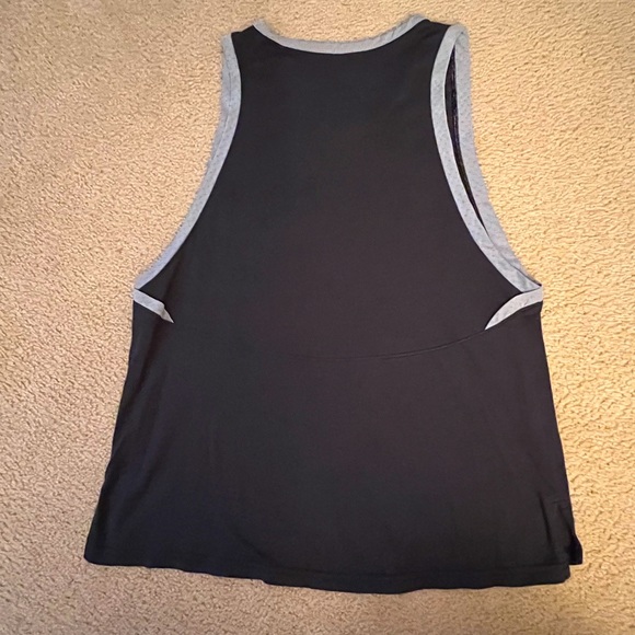 Under Armour Manhattan College Jaspers Lacrosse Tank Top - Picture 3 of 4